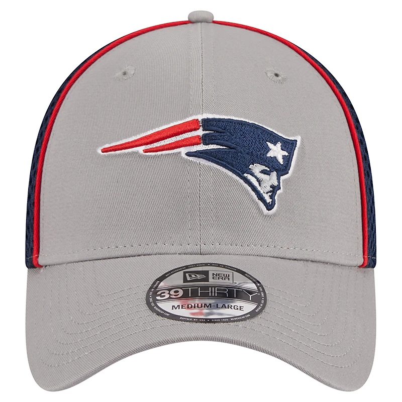Casquette flexible 39THIRTY New England Patriots Pipe Era pour hommes, gris/bleu marine