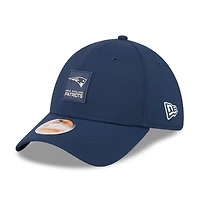 Casquette New Era 39THIRTY Flex bleu marine England Patriots 2025 Sideline pour homme