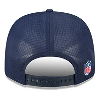 Casquette camionneur ajustable New Era bleu marine New England Patriots 2025 Sideline 9SEVENTY pour homme
