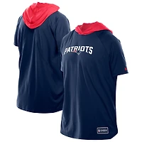 T-shirt à capuche et manches courtes raglan bleu marine New England Patriots Combine Authentic pour homme de Era