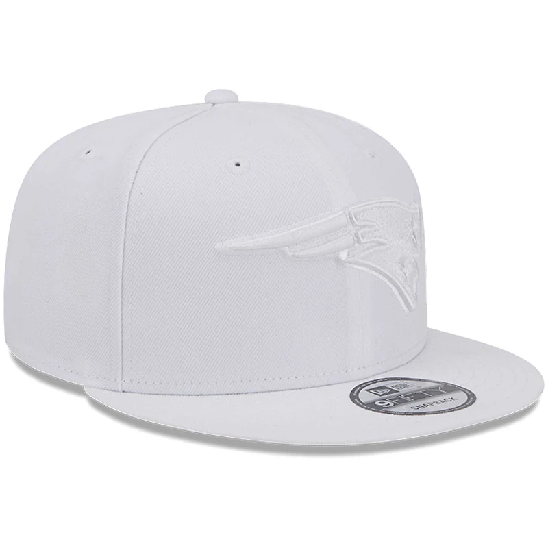 Casquette Snapback 9FIFTY Main Blanc sur Blanc New Era New England Patriots pour hommes