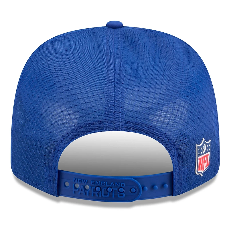 Men's New Era Royal New England Patriots 2025 Sideline Throwback 9SEVENTY Trucker Adjustable Hat