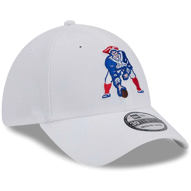 Casquette flexible 39THIRTY Throwback des New England Patriots Era pour hommes, blanche