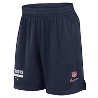 Short en maille Nike bleu marine New England Patriots 2024 Sideline Performance pour homme