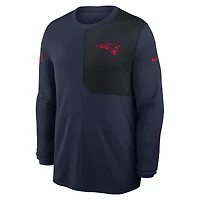 Maillot Nike bleu marine à manches longues pour homme, coupe coach UV Dri-FIT, New England Patriots