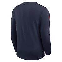 Maillot Nike bleu marine à manches longues pour homme, coupe coach UV Dri-FIT, New England Patriots