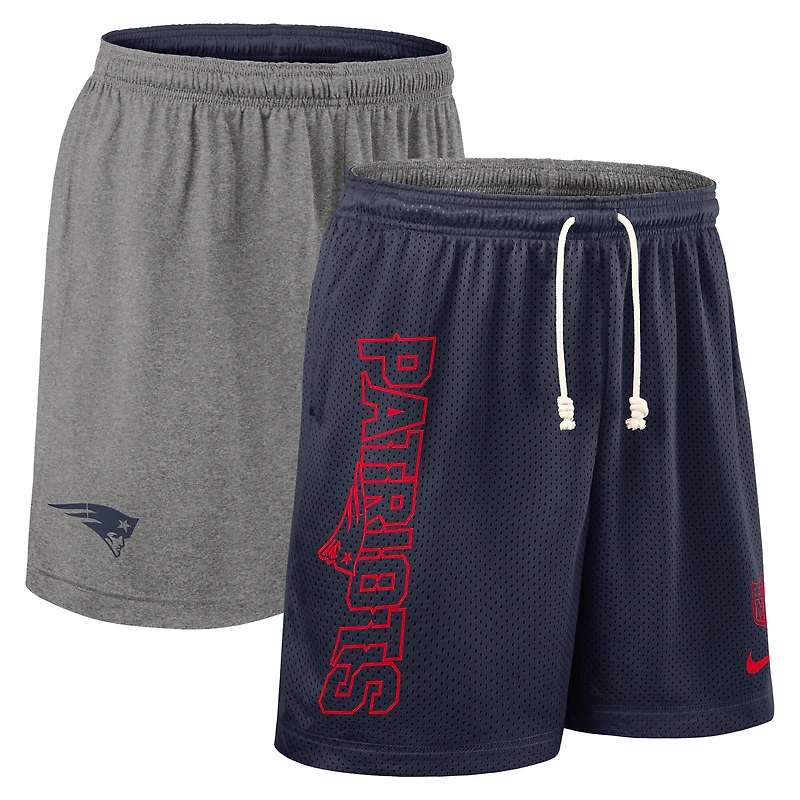 Short réversible Nike Dri-FIT bleu marine New England Patriots pour homme