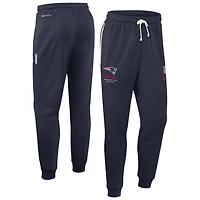 Pantalon Nike Sideline Standard Issue Dri-FIT Taper bleu marine pour homme