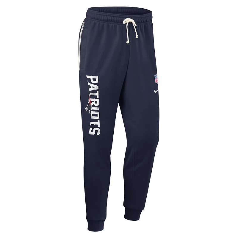 Pantalon fuselé Nike bleu marine New England Patriots Sideline Standard Issue Ground Game Dri-FIT pour homme