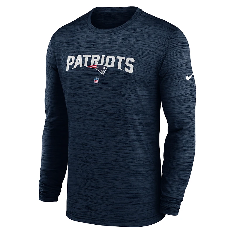 T-shirt à manches longues Nike New England Patriots Sideline Team Velocity Performance pour homme - Bleu marine
