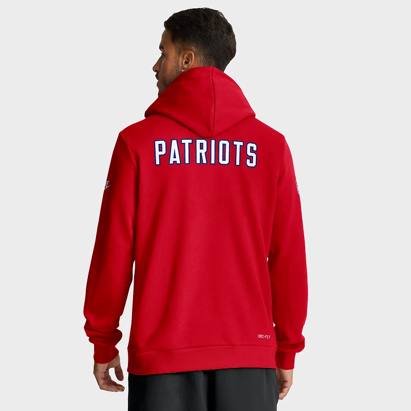 Sweat à capuche Nike rouge New England Patriots Sideline Standard Issue Alt 2 Dri-FIT pour homme