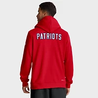 Sweat à capuche Nike rouge New England Patriots Sideline Standard Issue Alt 2 Dri-FIT pour homme