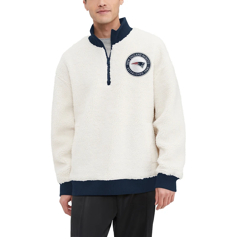 Sweat-shirt crème à quart de zip Tommy Hilfiger New England Patriots Jordan Sherpa pour hommes