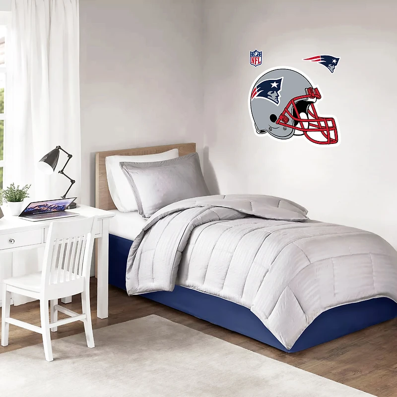 New England Patriots - Autocollant mural repositionnable pour casque d'équipe 36''