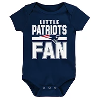 Newborn Outerstuff New England Patriots Little Tike 3-Piece Bodysuit Set
