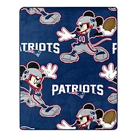 Ensemble coussin et jeté en soie Mickey Hugger Northwest x Disney New England Patriots