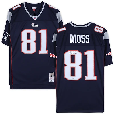 Maillot Mitchell & Ness Legacy bleu marine autographié par Randy Moss des New England Patriots