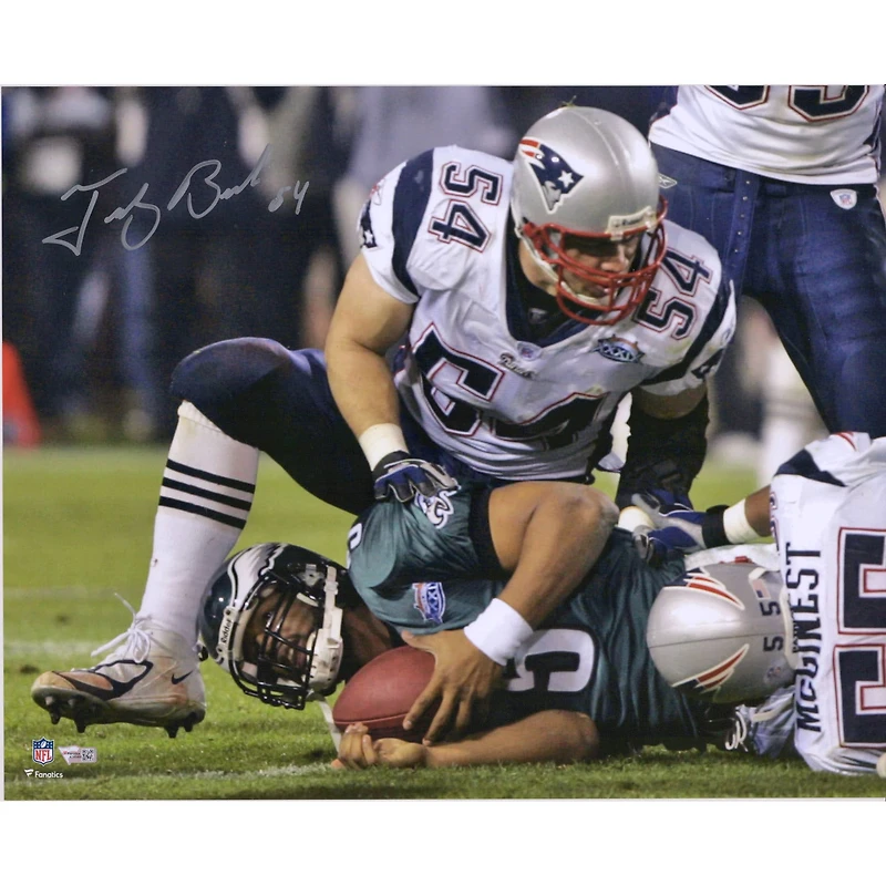 Photo de McNabb Sack dédicacée par Tedy Bruschi, des New England Patriots (40,6 x 50,8 cm).