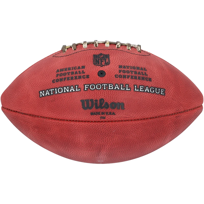 Ballon de football autographié Duke Showcase de Tom Brady par les New England Patriots