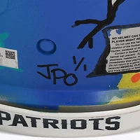 Casque Proline Speed ​​autographié par Tom Brady (New England Patriots) - Illustration par JPO - Édition limitée n° 1/1