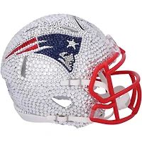 Casque Riddell Speed Mini dédicacé par Tom Brady des New England Patriots avec cristaux Swarovski - Illustration par Rock On Sports