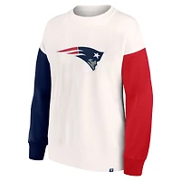 Fanatics pour femmes Blanc New England Patriots Colorblock Logo principal - Sweat-shirt
