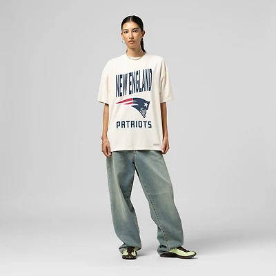 Women's Mitchell & Ness  Cream New England Patriots Logo Rise Boyfriend T-Shirt