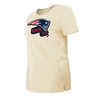 Women's New Era Cream England Patriots Chrome Sideline T-Shirt