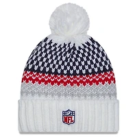 Bonnet en tricot à revers Sideline New Era New England Patriots 2023 pour femme avec pompon
