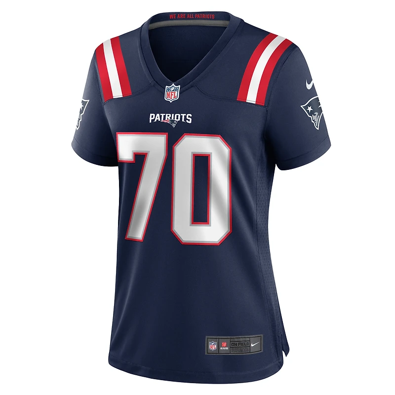 Maillot Nike Caedan Wallace bleu marine pour femme des New England Patriots