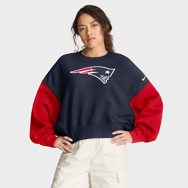 Sweat-shirt oversize à blocs de couleurs Nike bleu marine New England Patriots pour femme