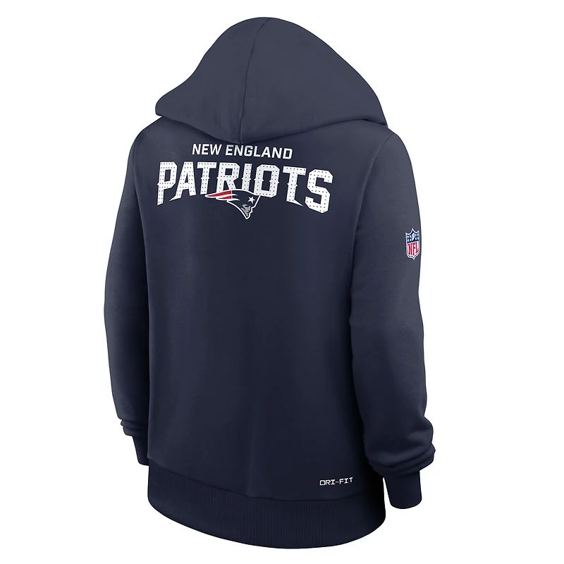 Sweat à capuche Nike Dri-FIT bleu marine pour femme des New England Patriots Sideline Standard Issue Initial Home