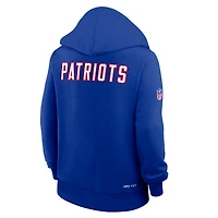 Sweat à capuche Nike Royal New England Patriots Throwback Sideline Standard Issue Dri-FIT pour femme