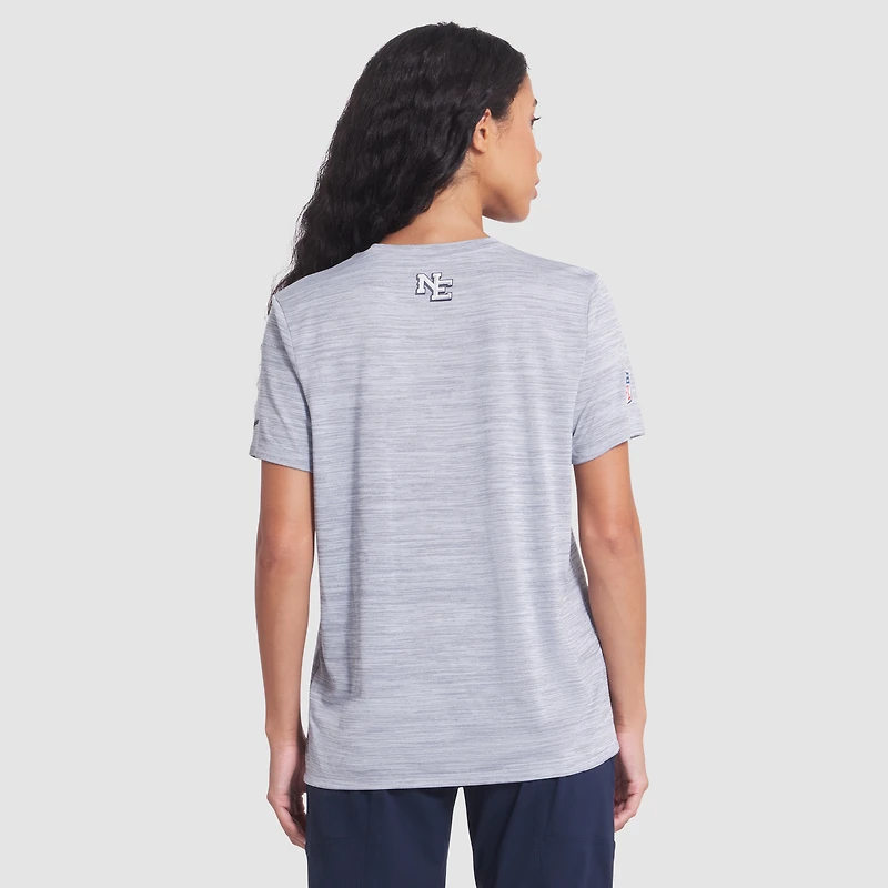 T-shirt Nike argent pour femme New England Patriots 2025 Rivalries Collection Sideline Velocity Dri-FIT