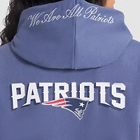 Sweat à capuche Nike Storm Blue pour femme, collection Rivalités 2025 des New England Patriots, édition Standard, Sideline Dri-FIT
