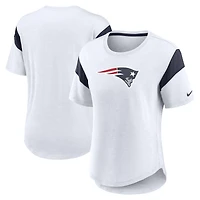 T-shirt Nike blanc pour femme, style New England Patriots