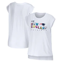 Women's WEAR by Erin Andrews White New England Patriots Greetings From Muscle T-Shirt