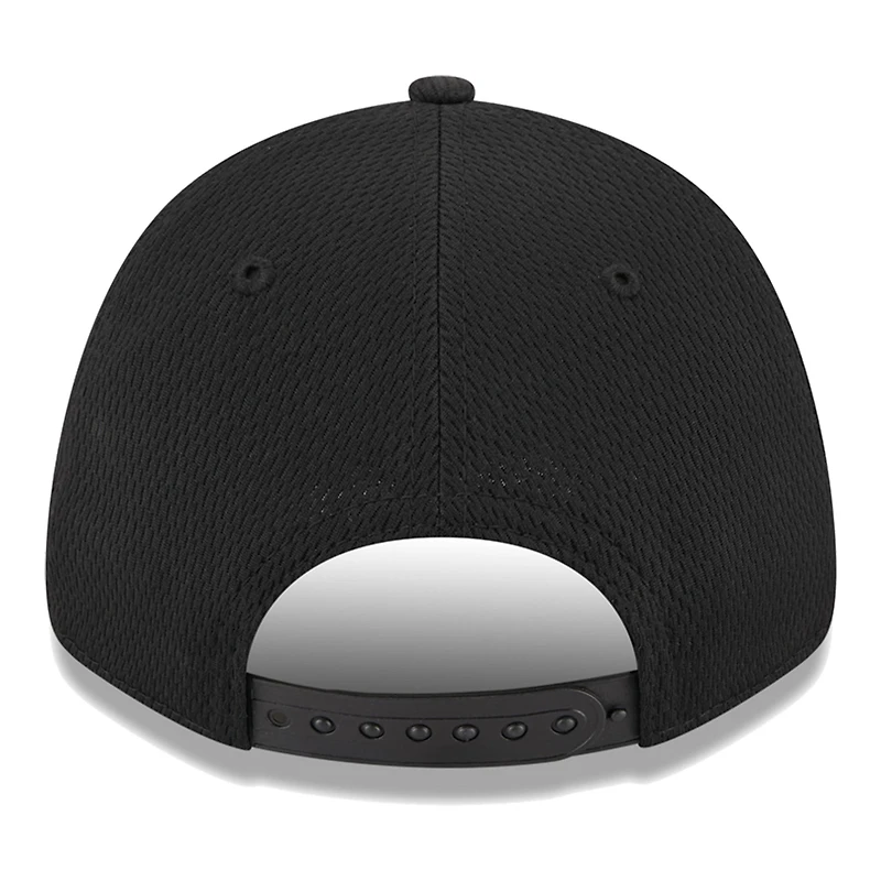 Youth New Era Black New England Patriots Main B-Dub 9FORTY Adjustable Hat