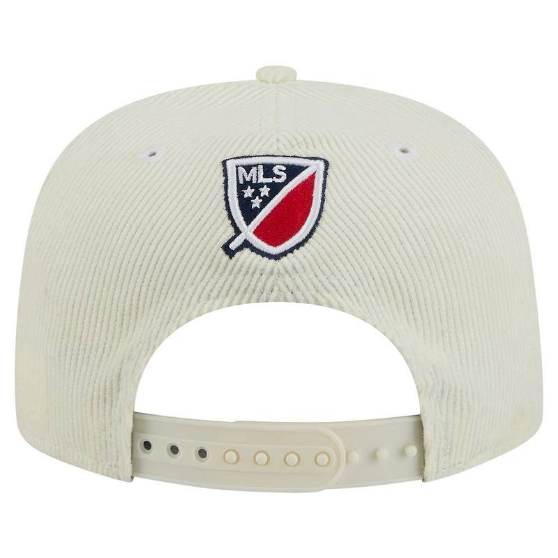 Casquette de golf Snapback New England Revolution 2025 Kickoff de New Era pour homme, couleur crème