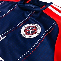 Maillot adidas New England Revolution 2024 Boston Tea Party authentique pour homme