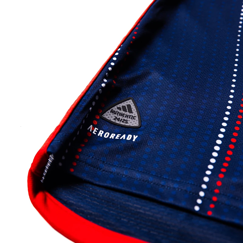 Maillot adidas New England Revolution 2024 Boston Tea Party authentique pour homme