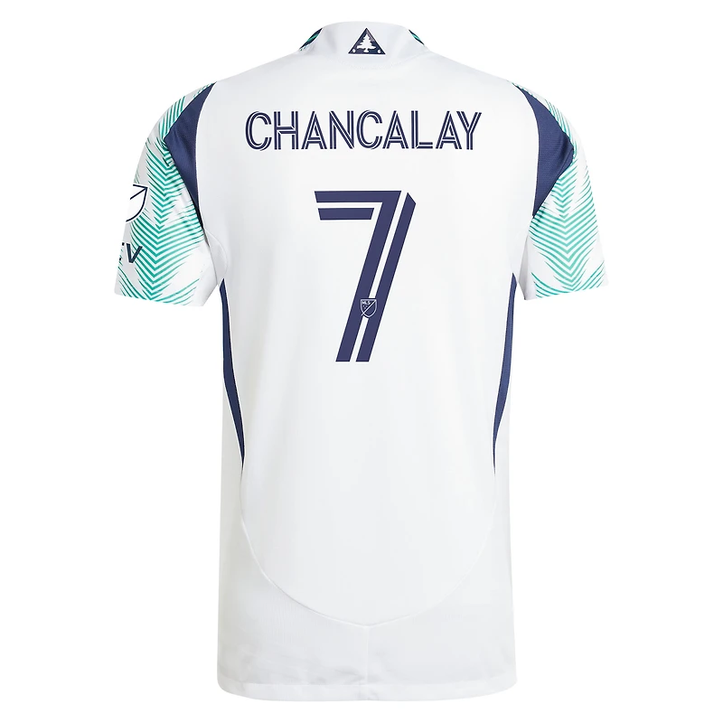 Maillot de joueur authentique adidas Tomás Chancalay New England Revolution 2025 Eastern White Pine x Flag of pour homme