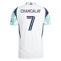 Maillot de joueur authentique adidas Tomás Chancalay New England Revolution 2025 Eastern White Pine x Flag of pour homme