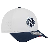 Casquette New Era blanche pour homme New England Revolution 2026 MLS Kick Off 9FORTY M-Crown à monture ajustable