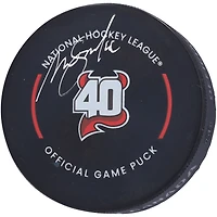 Rondelle de match officielle autographiée par Akira Schmid des Devils du New Jersey