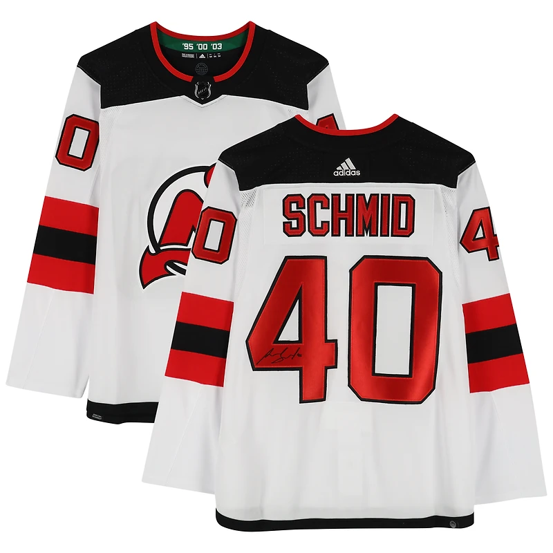 Maillot authentique adidas blanc autographié par Akira Schmid des Devils du New Jersey