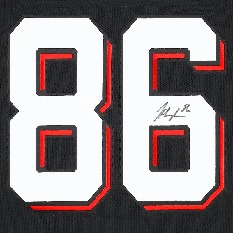 Maillot premium noir dédicacé par Jack Hughes des Devils du New Jersey