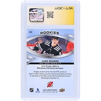 Carte autographiée 10/10 Upper Deck MVP #242 2023-24 des Devils du New Jersey signée Luke Hughes, témoin des fanatiques de la CGC