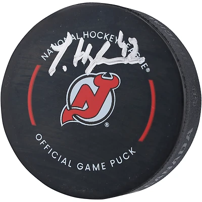 Rondelle de match officielle autographiée par Luke Hughes des Devils du New Jersey