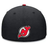 Casquette Fanatics noire/rouge pour homme, Authentic Pro Rink Team Code Flex des Devils du New Jersey
